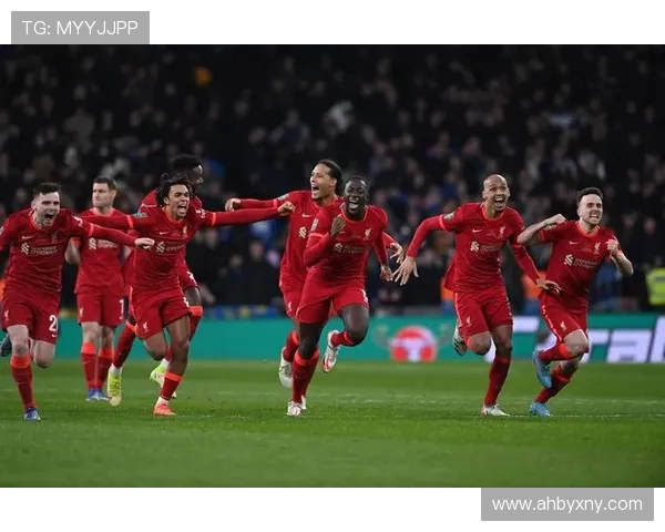 利物浦与巴萨经典对决重播回顾精彩瞬间与战术分析